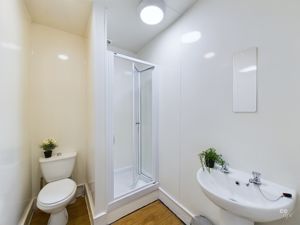 bathroom- click for photo gallery